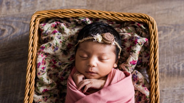 Baby photographer in Steamboat Springs